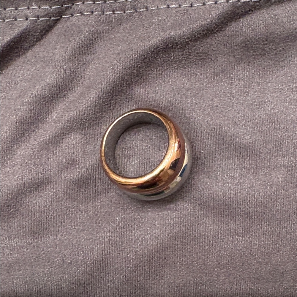 Three Tone Ring - image 2